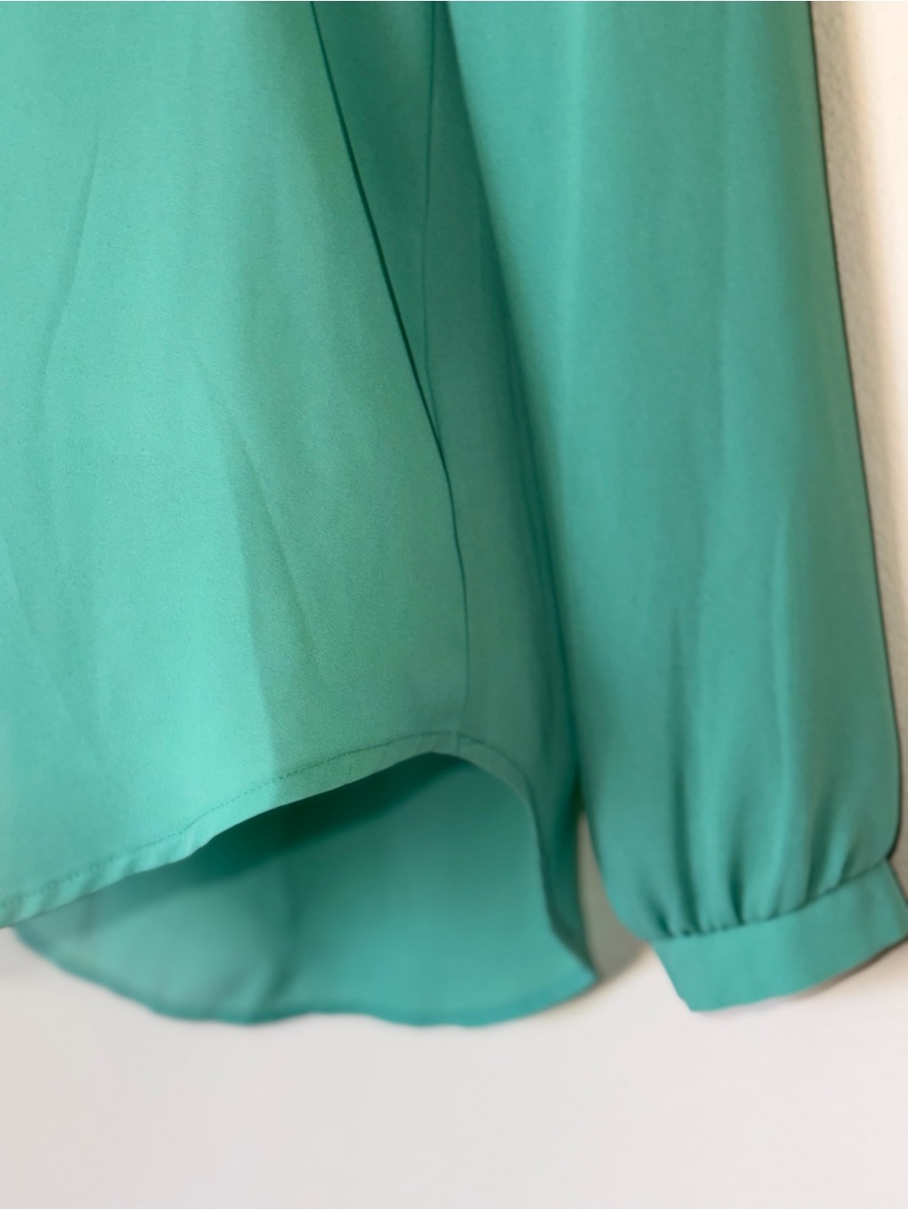 Women's Mint Green V-Neck Long Sleeve Blouse - Picture 6 of 16